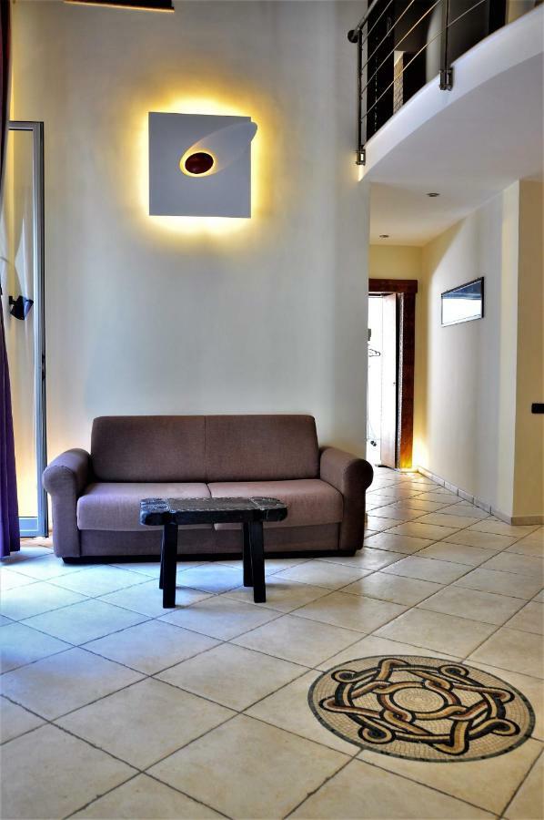 Suite Monticelli Napoli Bagian luar foto